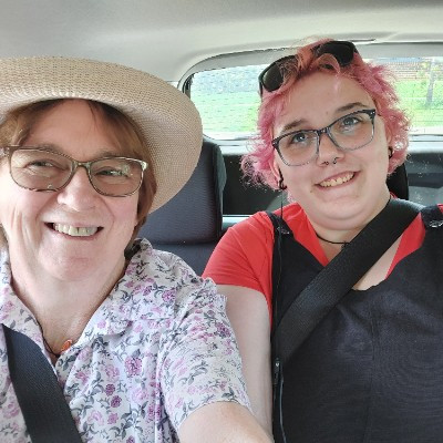 Han and Gma on the move