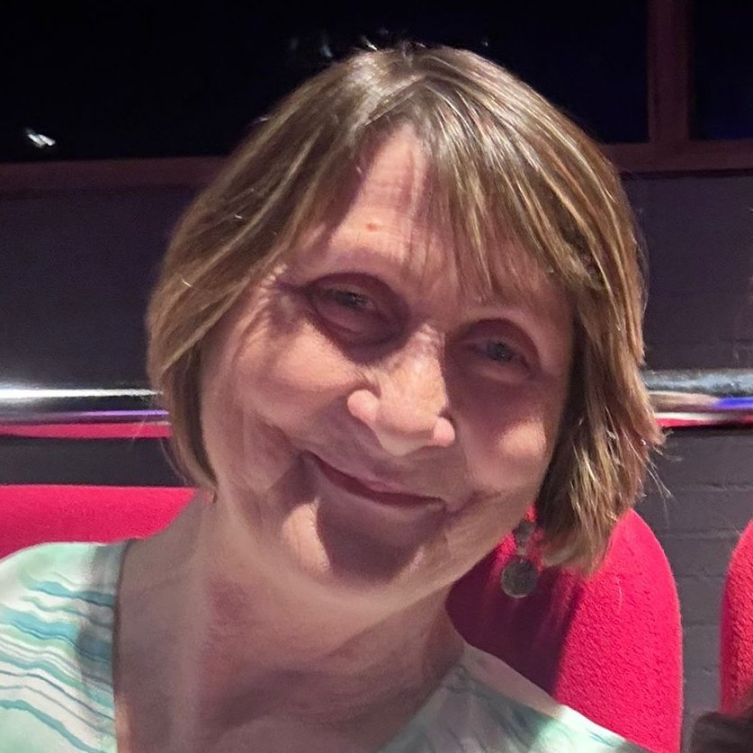 Renata Wolloghan